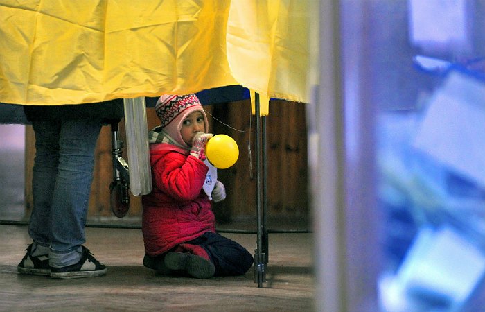 У Донецькій і Луганській областях вибори проводитися не будуть   Фото: ТАСС, Віктор Драчев   Москва