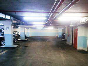 Парковка в підземних гаражах нових будинків