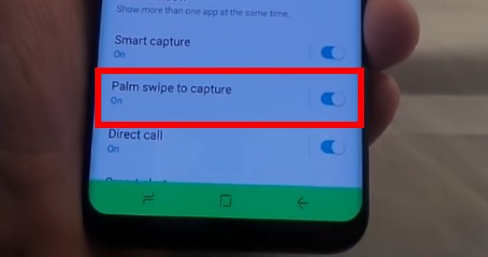 Включаємо опцію «Palm swipe to Capture»