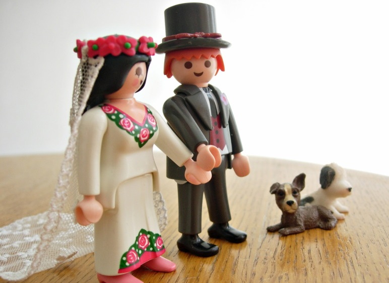В даний час, в нашій країні все частіше полягають шлюби між громадянами Казахстану і громадянами іншої країни